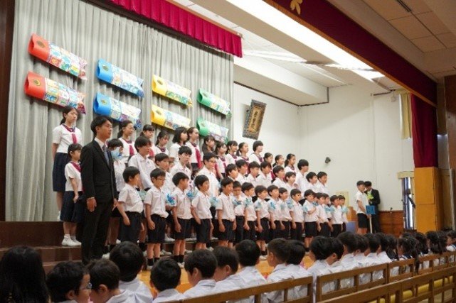 1年生を迎える会1.jpg